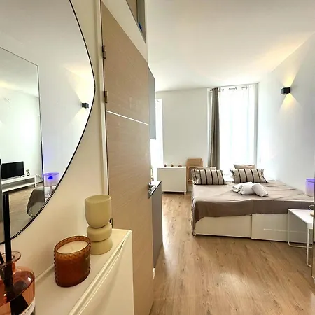Apartment Studio Hypercentre 402 Nizza